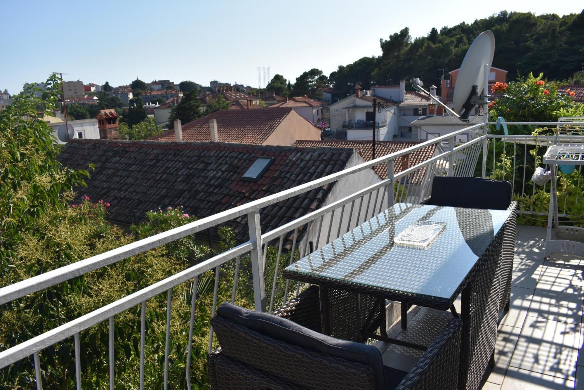 House Suzana Pula